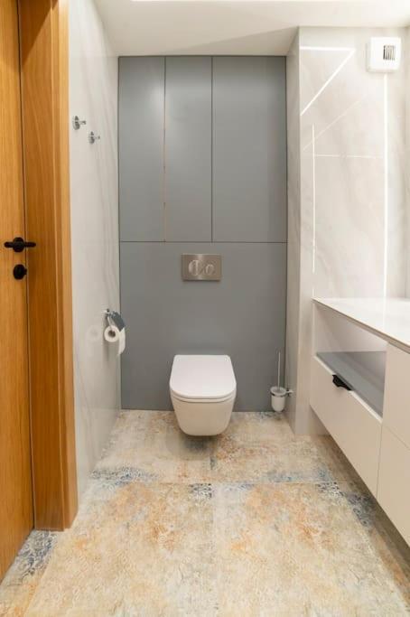 Apartament Koral - Kompozytorow Polskich 7 ลูบลิน ภายนอก รูปภาพ